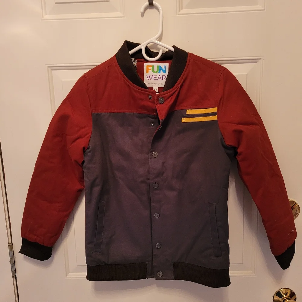🌟 NWT Marvel Comics Iron Man Boy's jacket - 12